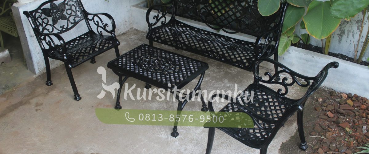 Made with LogoLicious Add Your Logo App