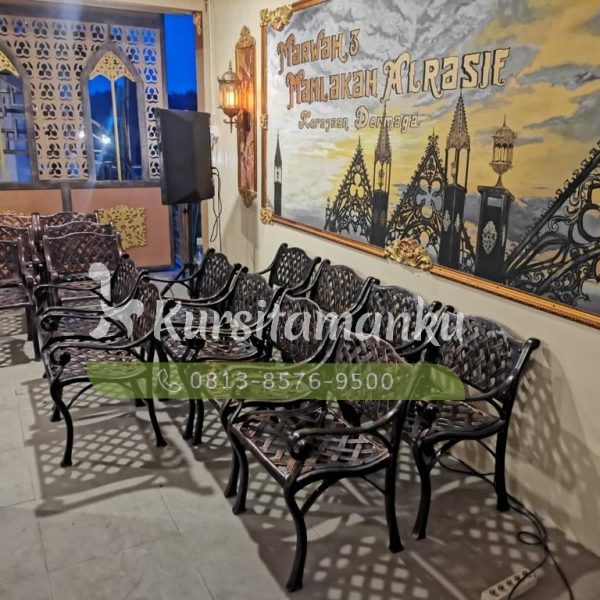 Made with LogoLicious Add Your Logo App Made with LogoLicious Add Your Logo App