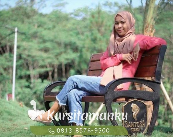 Made with LogoLicious Add Your Logo App Made with LogoLicious Add Your Logo App