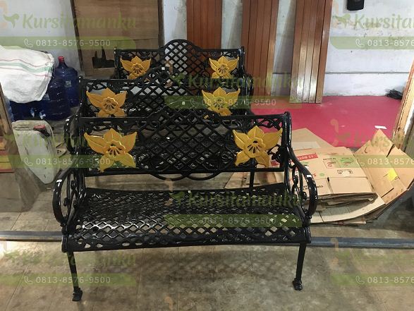 proyek_kursibesicor_kopitelu1 proyek_kursibesicor_kopitelu1