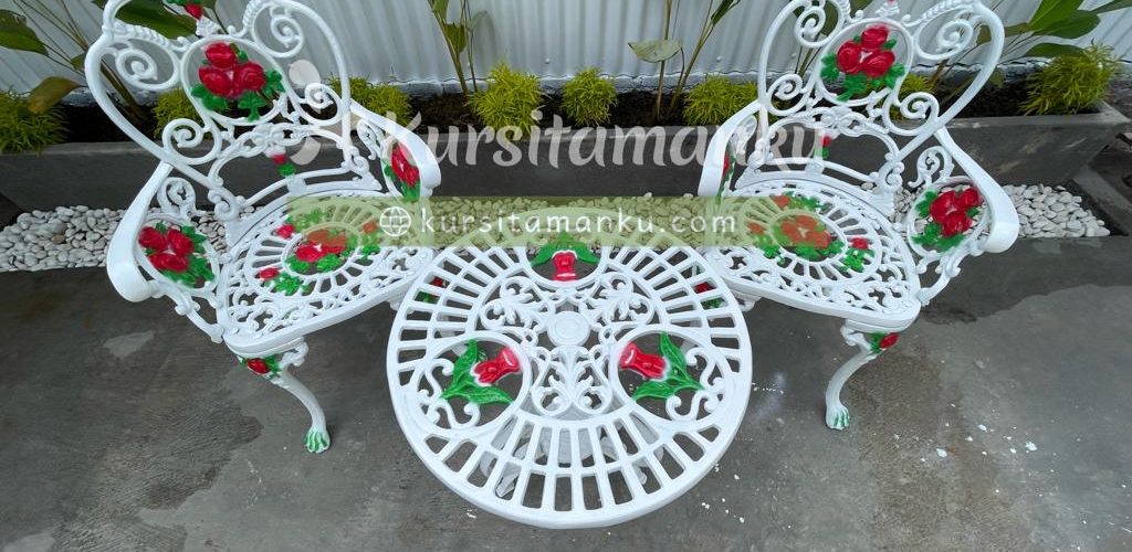 Kursi Antik Untuk Rumah Jadul