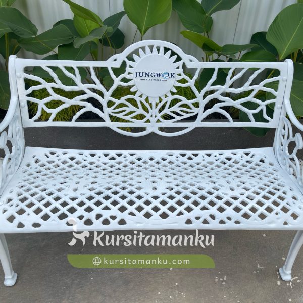 Proyek Kursi Taman Jungwook Blue Ocean Gunung Kidul Yogyakarta