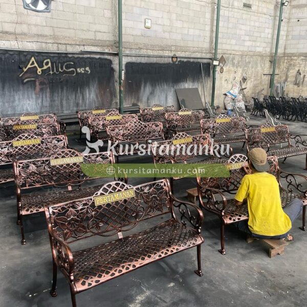 muara1 kursi besi cor kab. muara bungo jambi