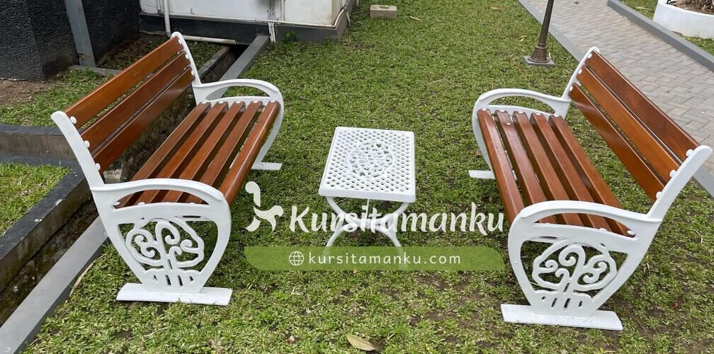 kursi taman pusdiklat