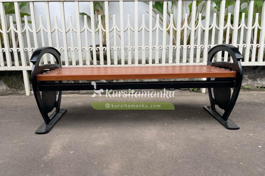 Bangku Taman Custom Logo Kantor DPRD Penajam Paser Utara